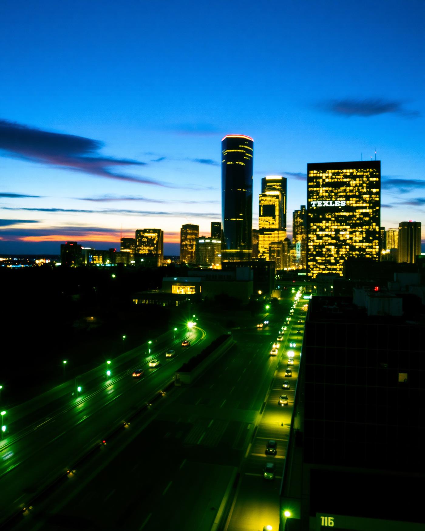 Dallas skyline